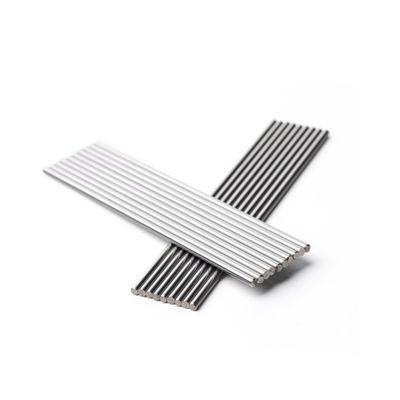 কাস্টমাইজড টংস্টেন কার্বাইড রড YG8-YG13C খাদ গ্রেড, উচ্চ ঘনত্ব 12.00-14.90 গ্রাম / সেমি 3 এবং কঠোরতা 86.5-93.6 HRA ড্রিল বিট এবং ফ্রিলিং কাটার জন্য